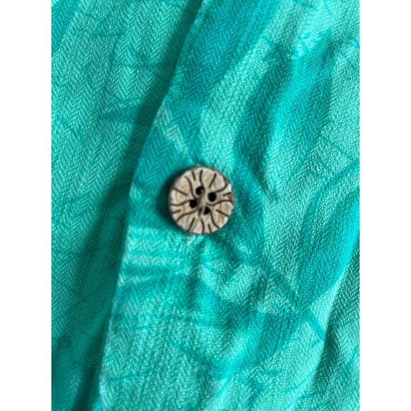 Caribbean Joe Mens XL Teal Hawaiian Floral Wood Buttons Shirt Washable Silk - Picture 8 of 8